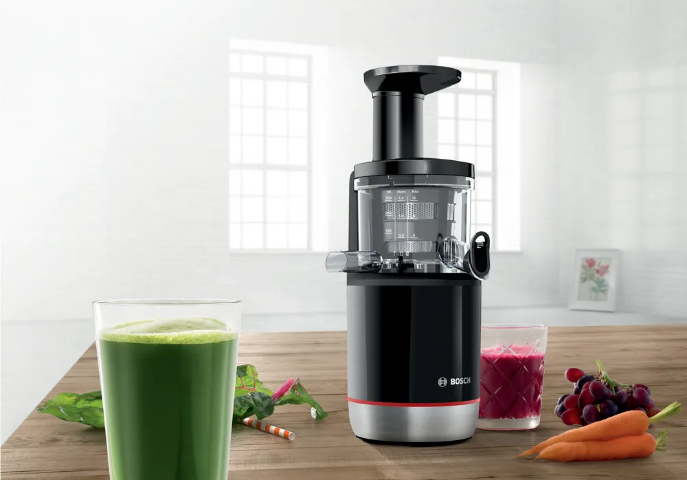Bosch 150W Slow Juicer – MESM731MIN  Brushed Stainless Steel Cold Press Juicer – Quiet Operation