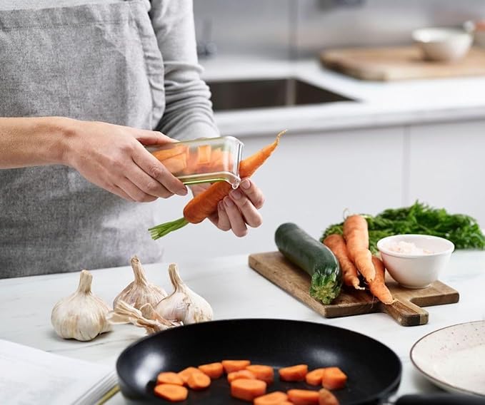 Joseph Joseph PEELSTORE 2-in-1 Peeler with Peeling Storage – Green - Vegetable & Fruit Peeler - Clean & Convenient