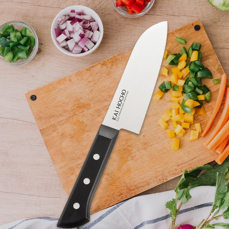KAI Hocho Premium Santoku Knife – 145mm Compact Japanese Chef Knife, Ultra-Sharp Blade
